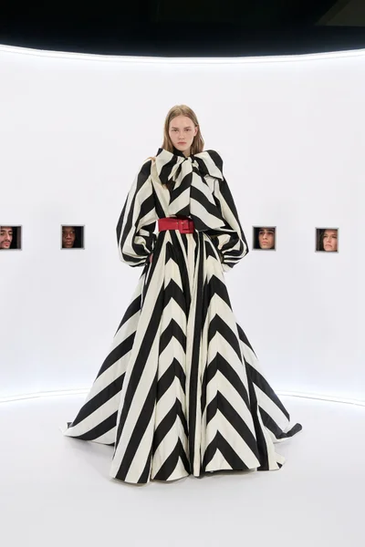Look 35